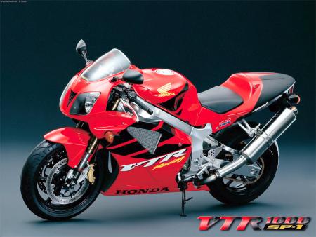 du nouneau avec  vtr honda